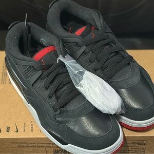 Jordan Air Jordan 4 RM size 6.5Y